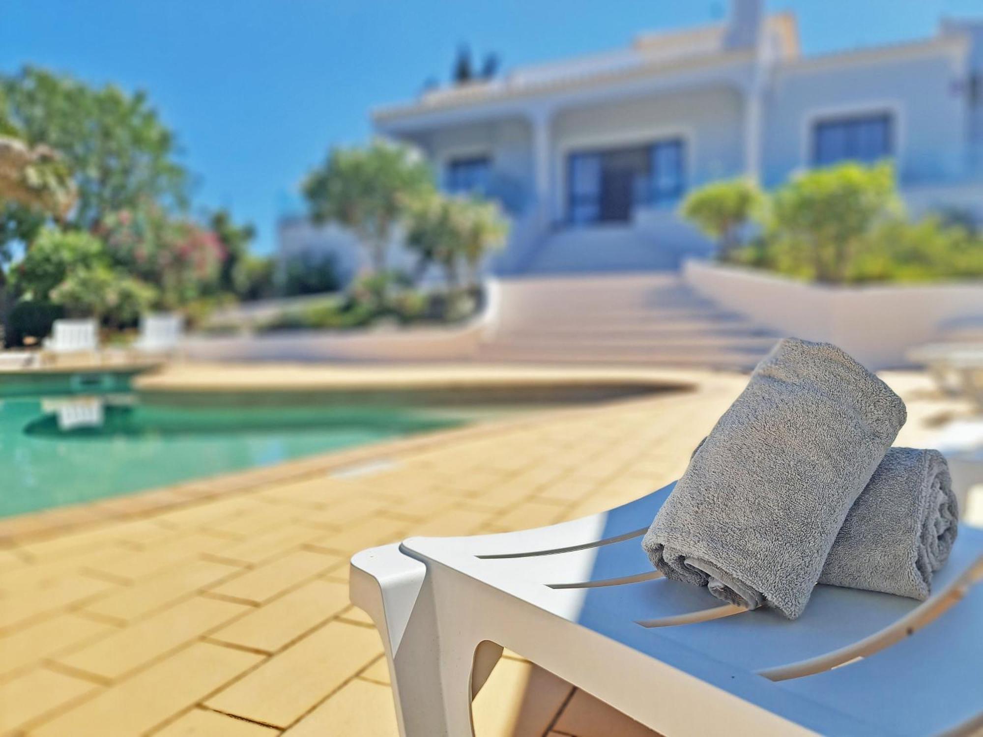 Вилла Casa Vitoria - With Private Pool Пера Экстерьер фото